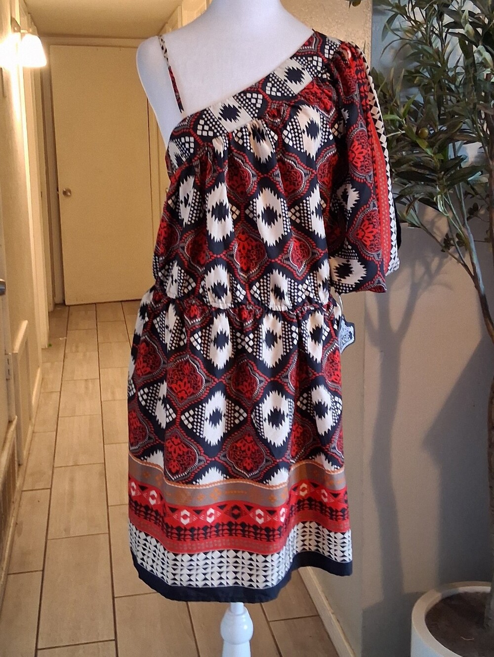 Angie One-Shoulder Geometric Printed Dress in Red and Black 1X Cocktail